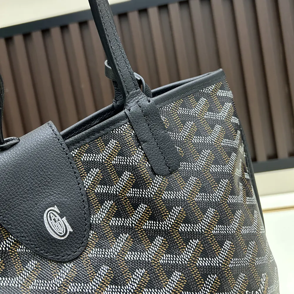 Goyard Unisex Anjou Mini Bag-Black - image 7