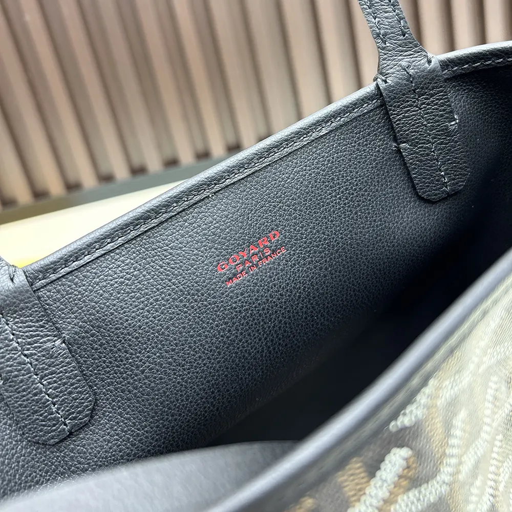 Goyard Unisex Anjou Mini Bag-Black - image 8