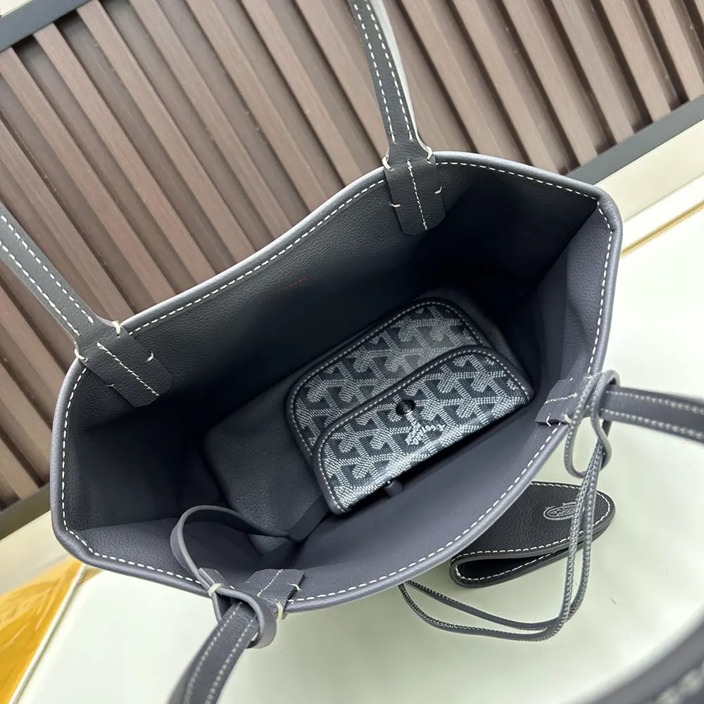 Goyard Unisex Anjou Mini Bag-Grey - image 8