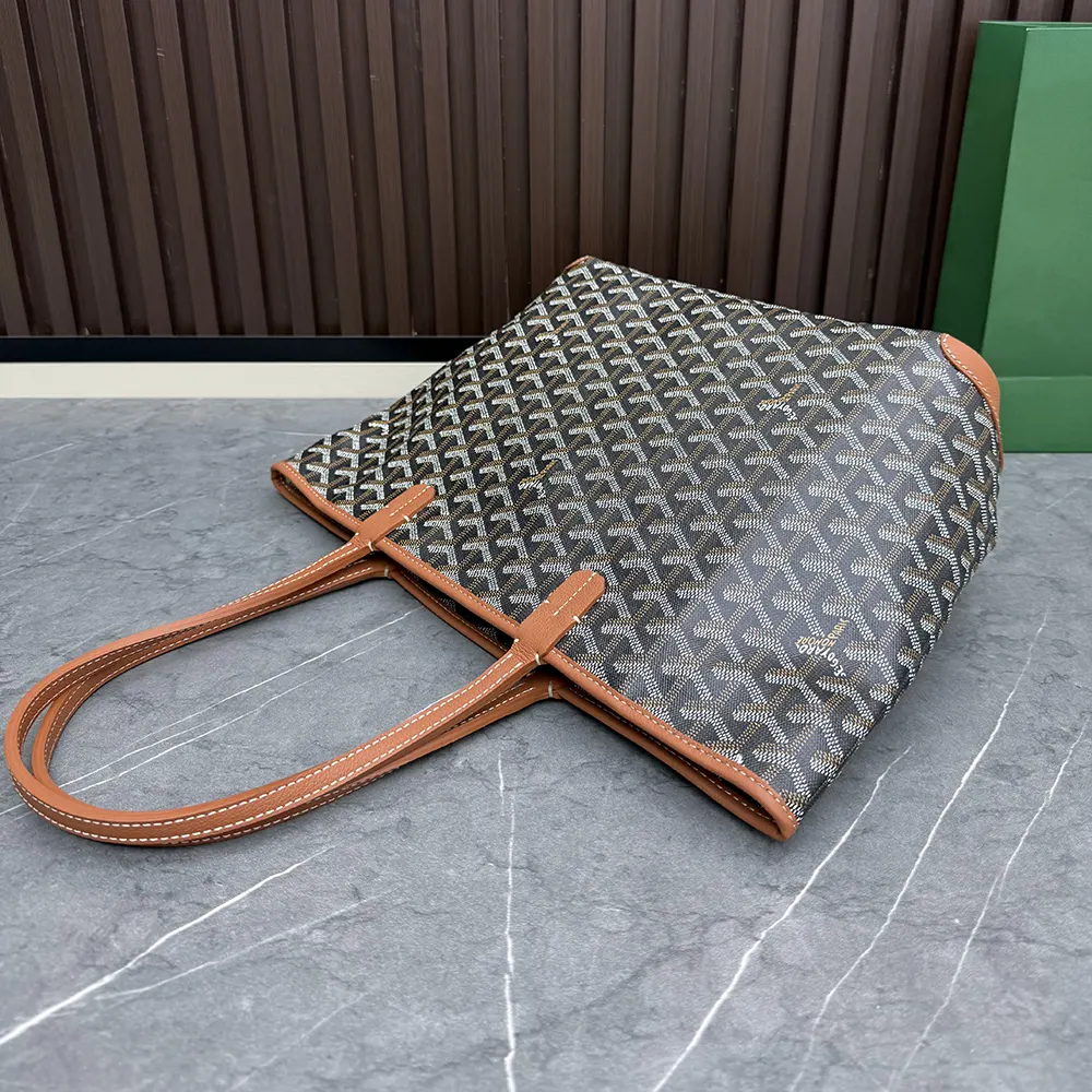 Goyard Unisex Artois Pm Bag-Tan - image 4