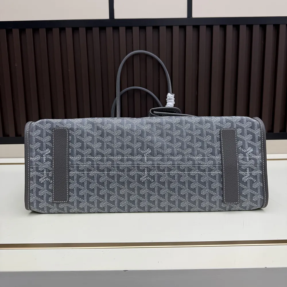 Goyard Unisex Hardy Pm Bag-Grey - image 4