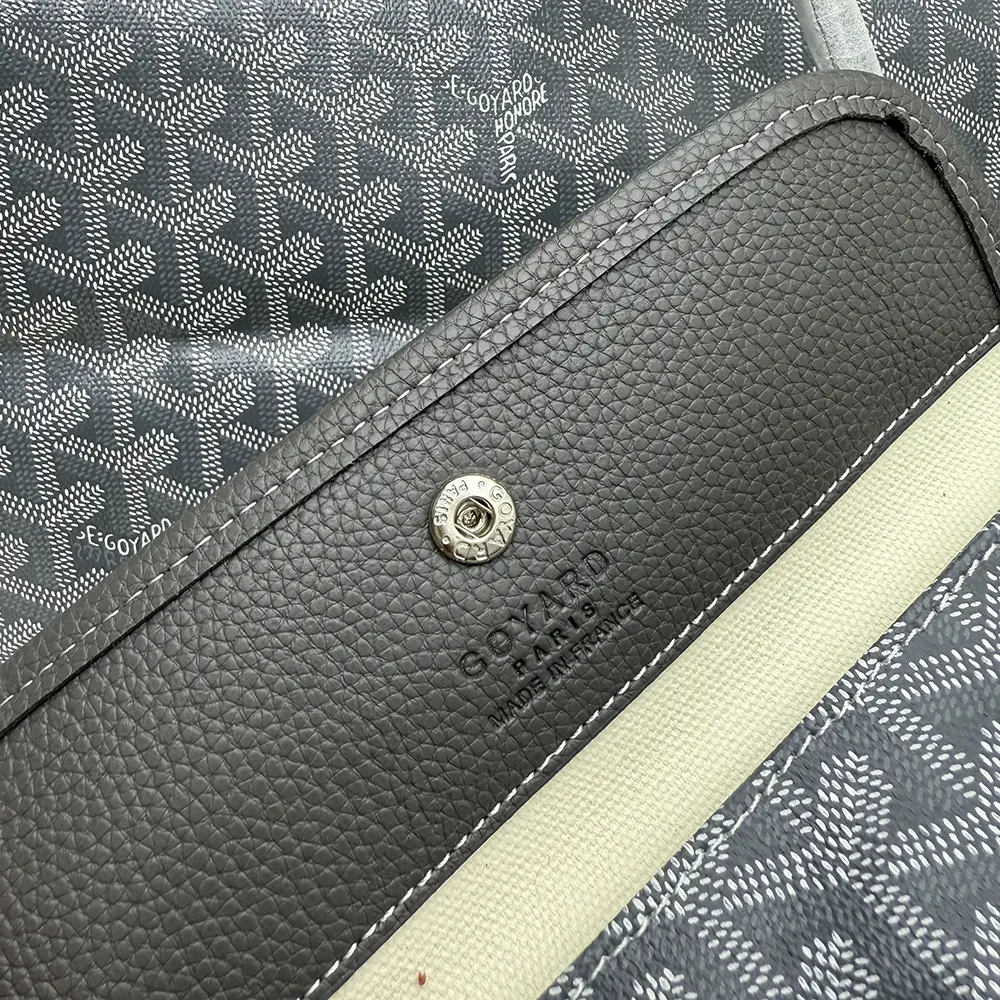 Goyard Unisex Hardy Pm Bag-Grey - image 7