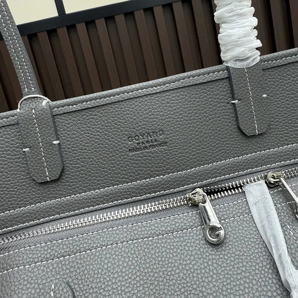 Goyard Unisex Hardy Pm Bag-Grey - image 6