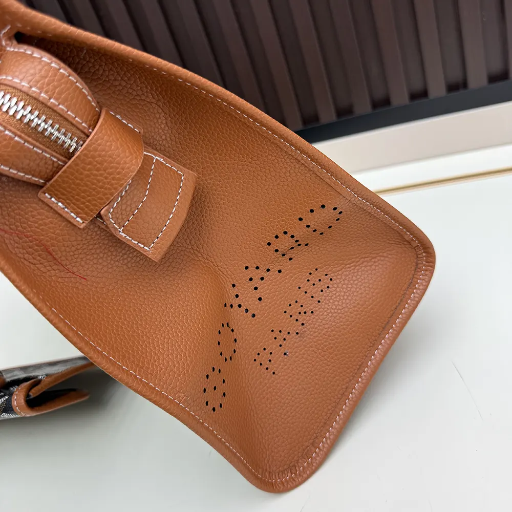 Goyard Unisex Hardy Pm Bag-Tan - image 9