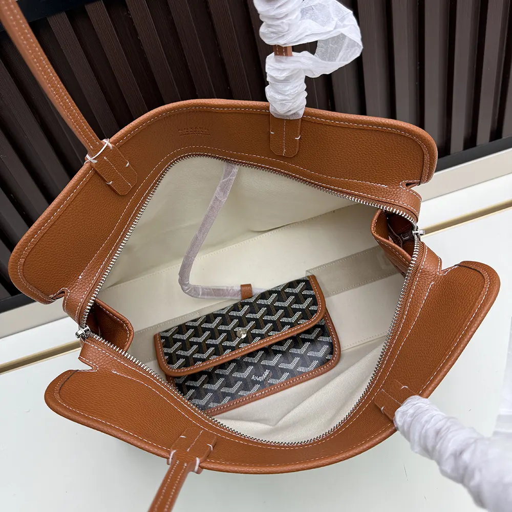 Goyard Unisex Hardy Pm Bag-Tan - image 5