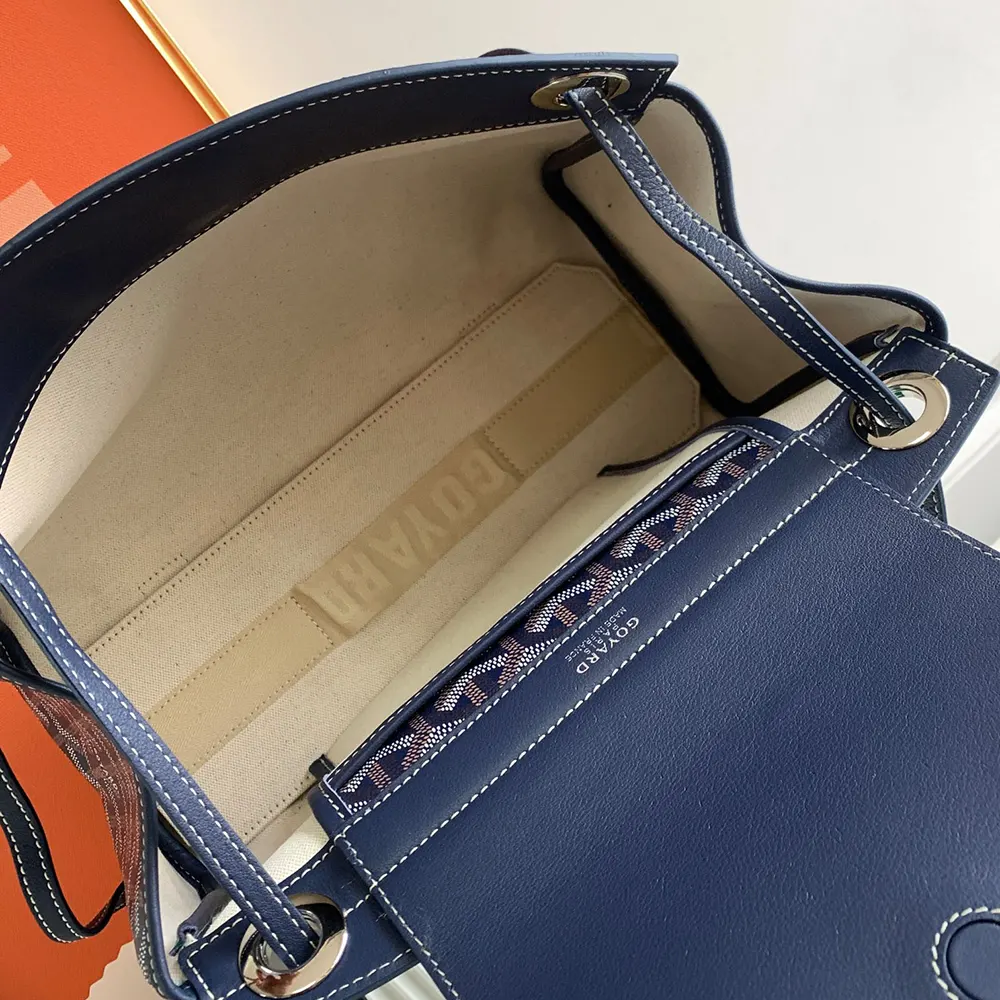 Goyard Unisex Rouette Souple Bag-Navy - image 7