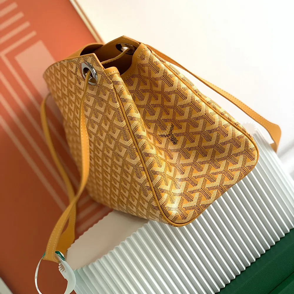 Goyard Unisex Rouette Souple Bag-Yellow - image 5