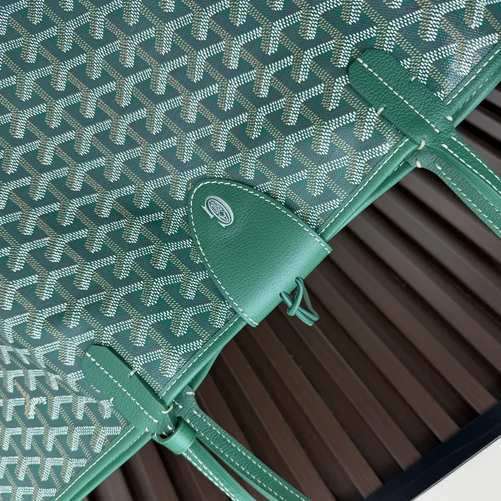 Goyard Unisex Saint Louis Gm Bag-Green - image 6