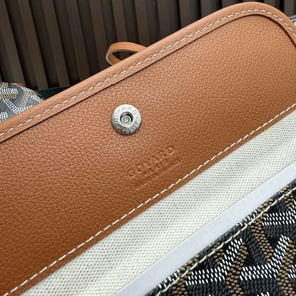 Goyard Unisex Saint Louis Gm Bag-Tan - image 9