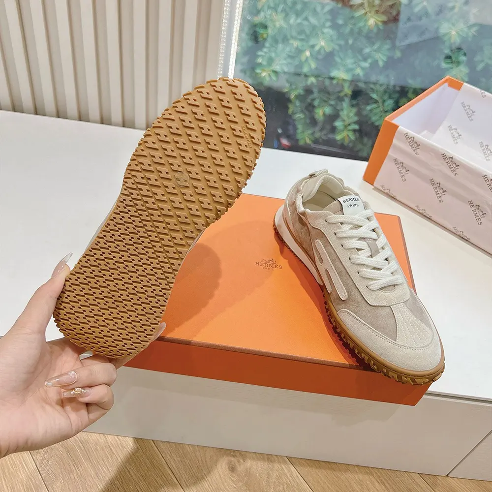 Hermes Unisex Jet Sneaker in Technical Canvas and Suede Goatskin-Beige - image 10