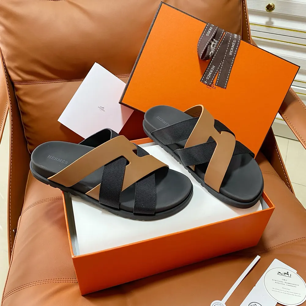 Hermes Unisex Kazimir Sandal-Brown/Black - image 5