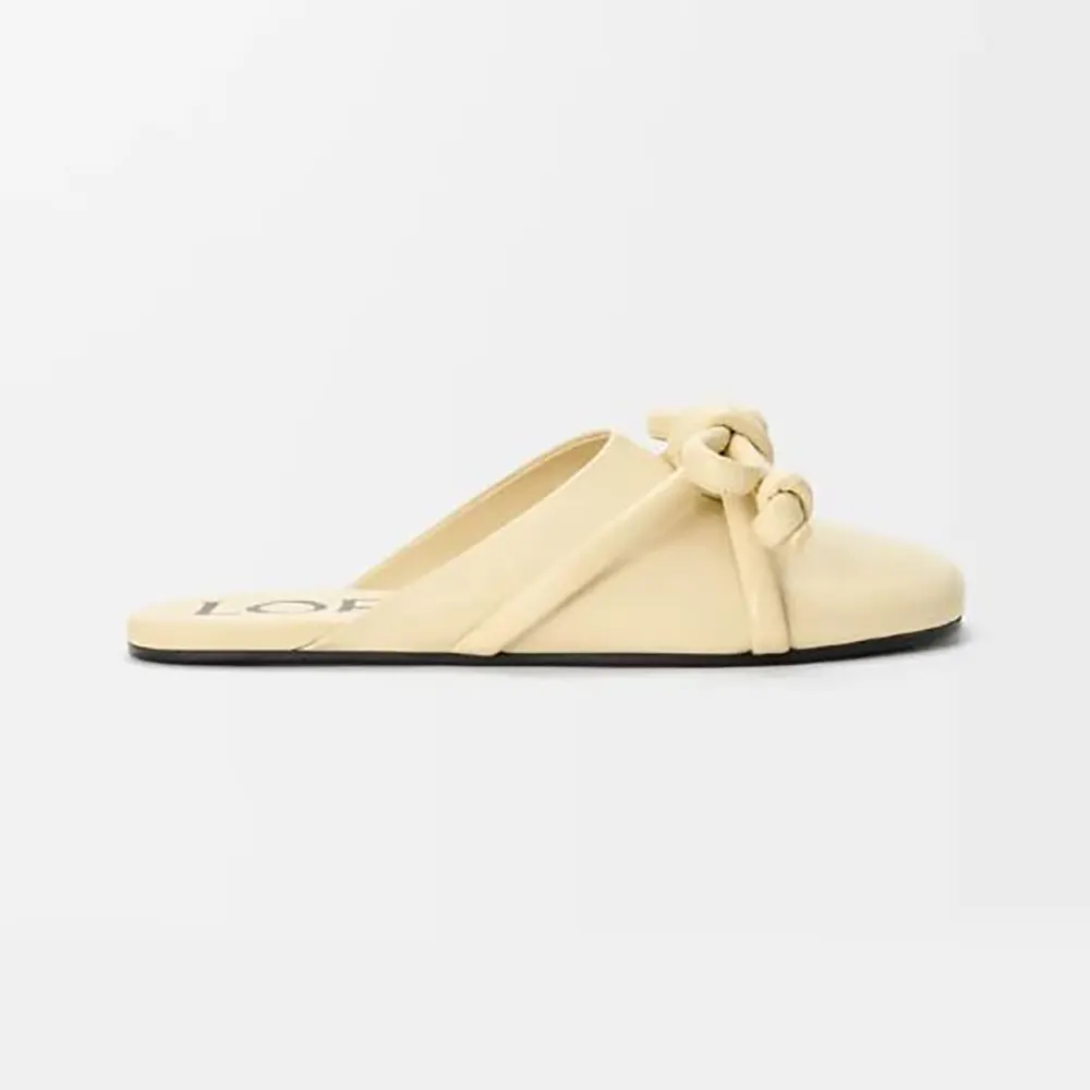 Side view of Loewe Women Flamenco Knot Mule in Lambskin-Yellow