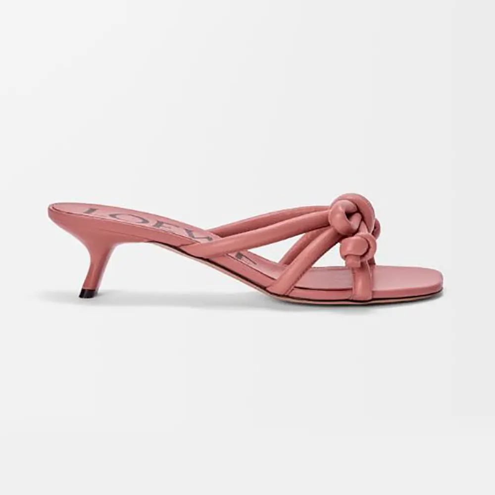 Side profile of Loewe Women Flamenco Knot Sandal in Lambskin-Pink