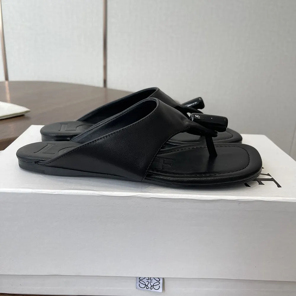 Loewe Women Toggle Flat Sandal in Shiny Smoot Calfskin-Black - image 9