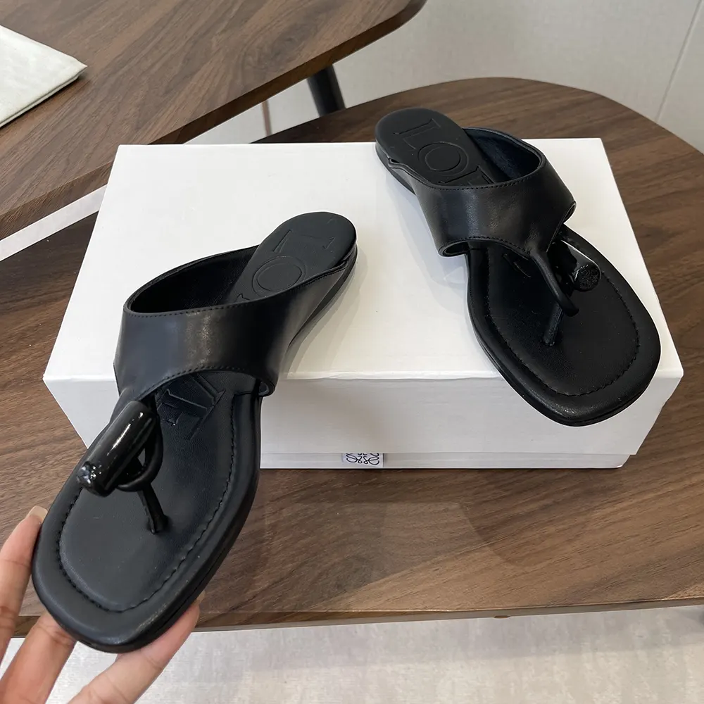 Loewe Women Toggle Flat Sandal in Shiny Smoot Calfskin-Black - image 5