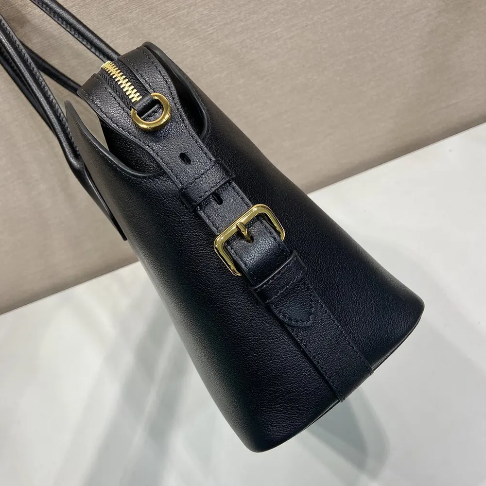 Prada Women Large Leather Tote Bag-Black - image 6