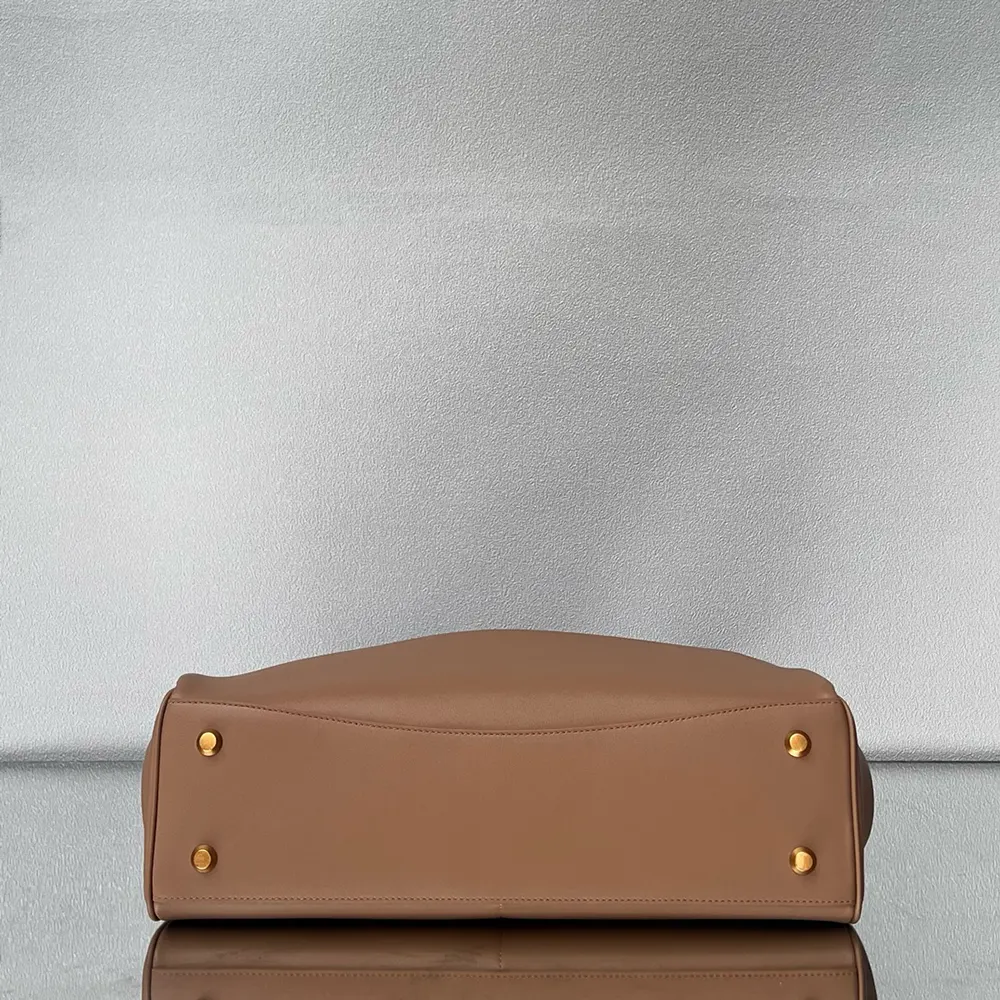 Balenciaga Women Rodeo Handbag Large In latte Smooth Calfskin Aged-gold Hardware - image 7