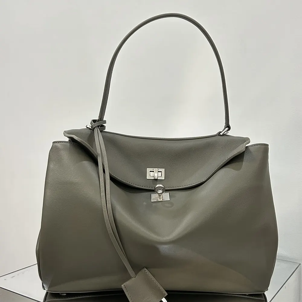 Close-up of aged-silver hardware on Balenciaga Women Rodeo Handbag Medium