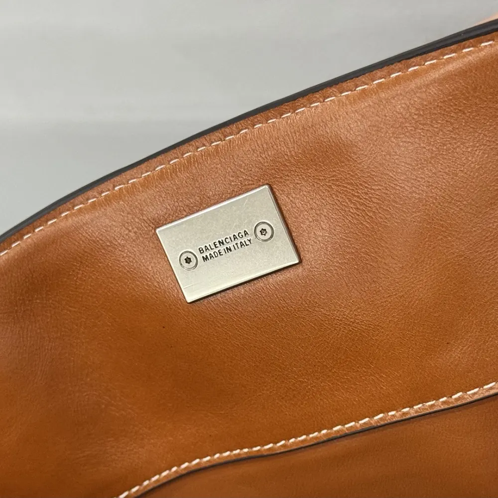 Balenciaga Women Rodeo Handbag Medium in Tan Cowboy Vegetable Tanned Lambskin Aged-silver Hardware - image 9