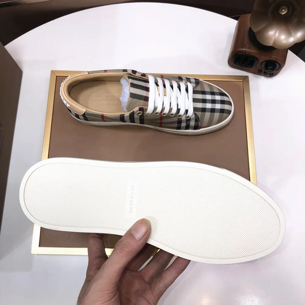 Burberry Unisex Check and Leather Sneakers-80497771 - image 10