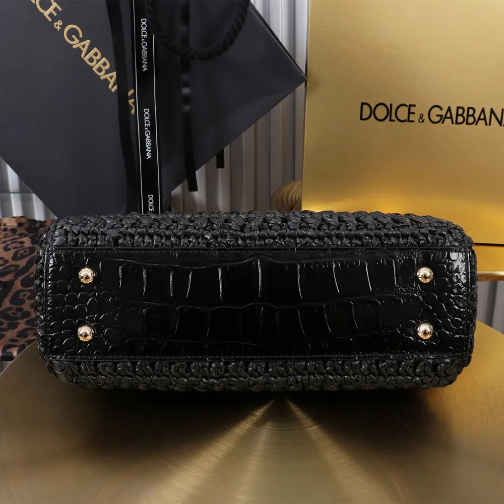 Dolce Gabbana D&G Women Elongated Sicily Handbag-Black - image 5