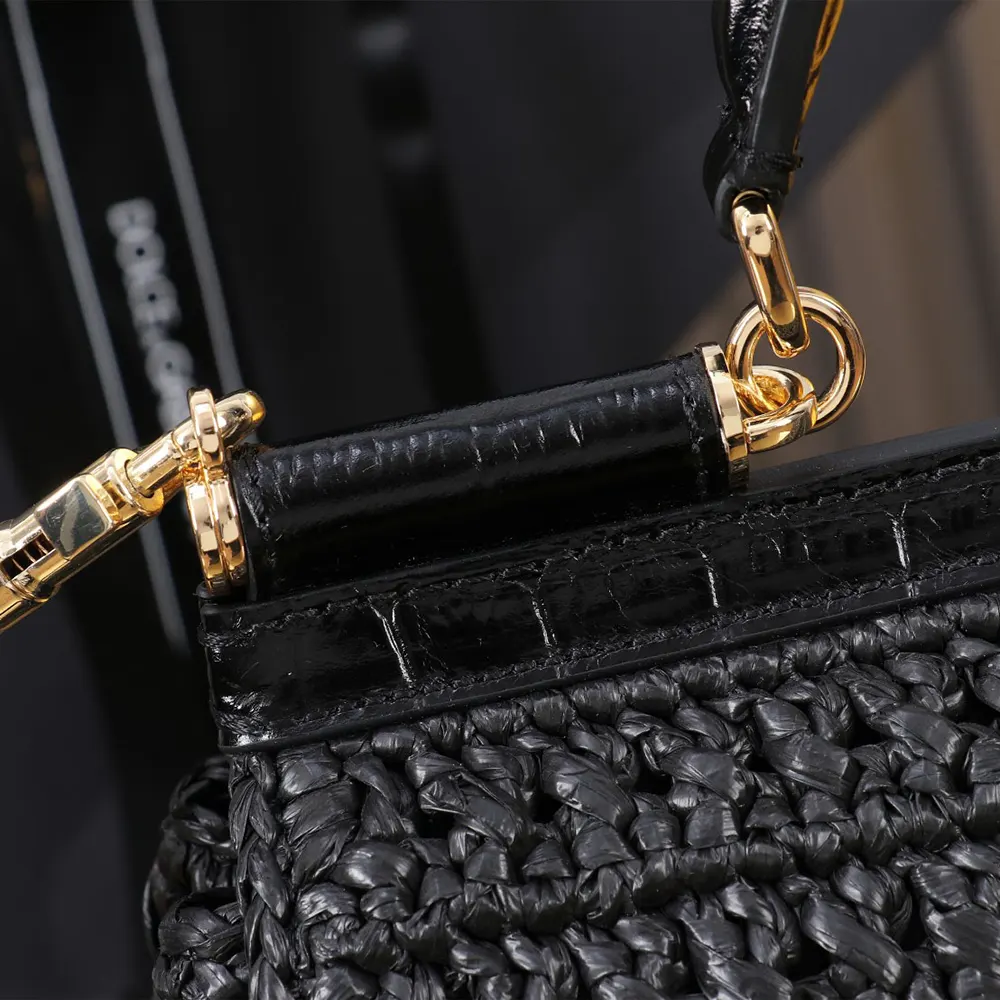 Dolce Gabbana D&G Women Elongated Sicily Handbag-Black - image 7