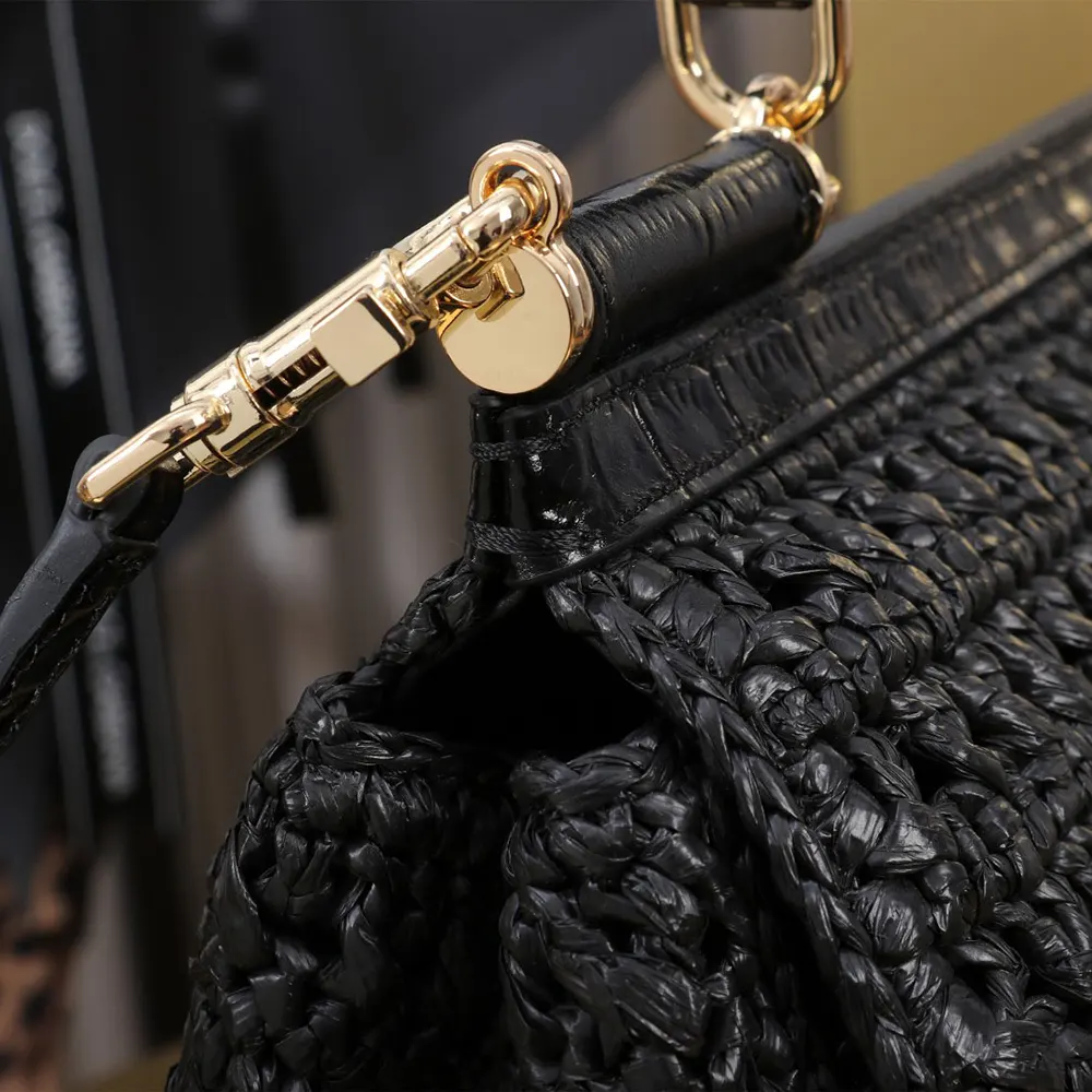 Dolce Gabbana D&G Women Elongated Sicily Handbag-Black - image 6