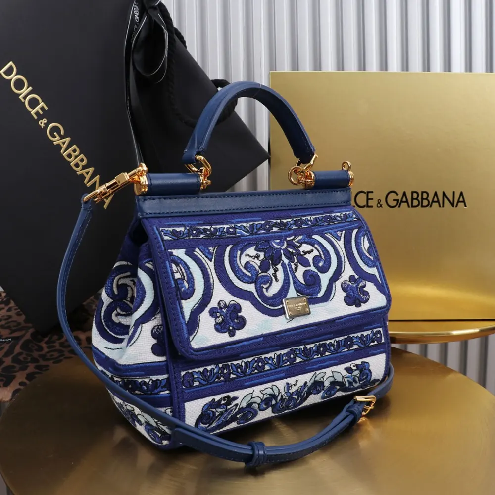 Dolce Gabbana D&G Women Small Sicily Handbag with Majolica Embroidery-Blue - image 4