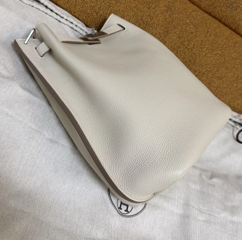 Hermes Unisex Togo So Kelly 22 Palladium Hardware-White - image 4