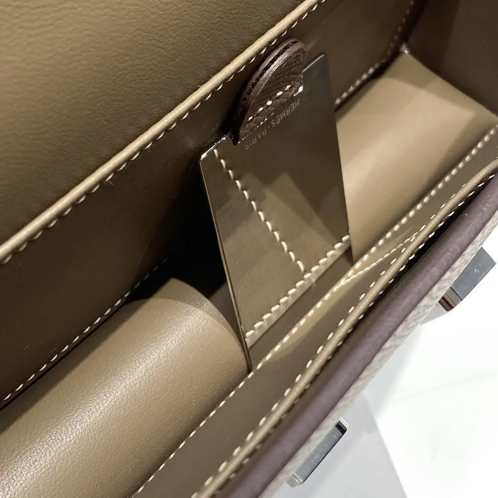 Hermes Women Constance Elan Epsom Silver-Gray - image 7