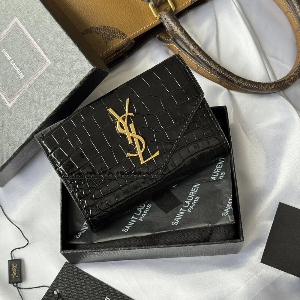 Saint Laurent YSL Women Uptown Flap Card Case in Crocodile-Embossed Shiny Leather - image 4