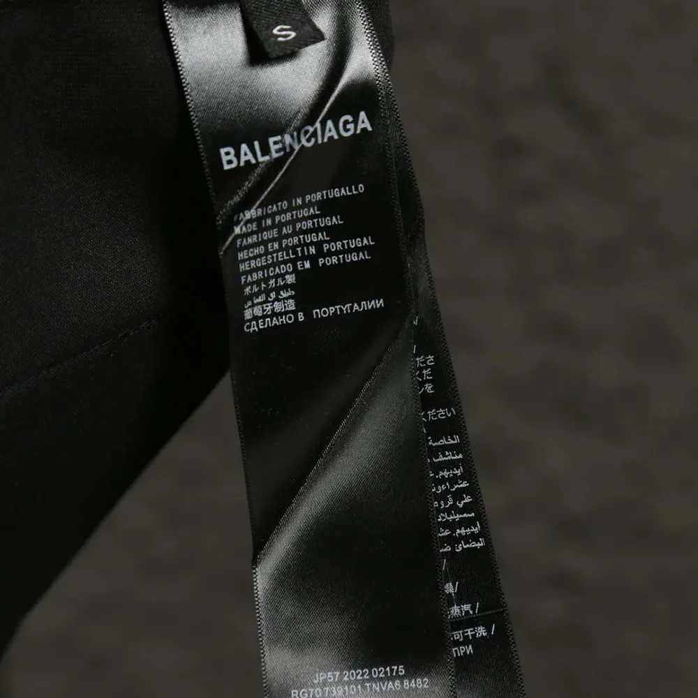 Balenciaga Women Basketball Series – Oversized T-Shirt In Washed Black Vintage Jersey - image 12