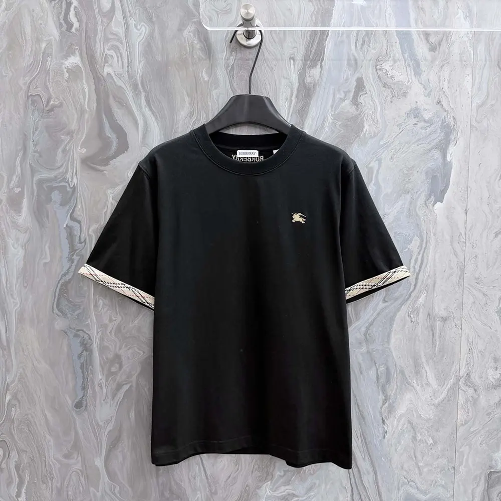 Close-up detail of check trim on Burberry Women Check Trim Cotton T-shirt-Black