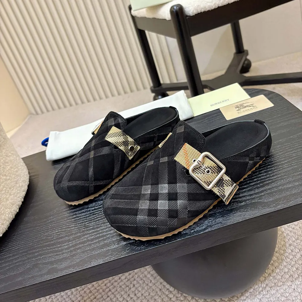 Burberry Unisex Check Denim Urchin Clogs-Black - image 4