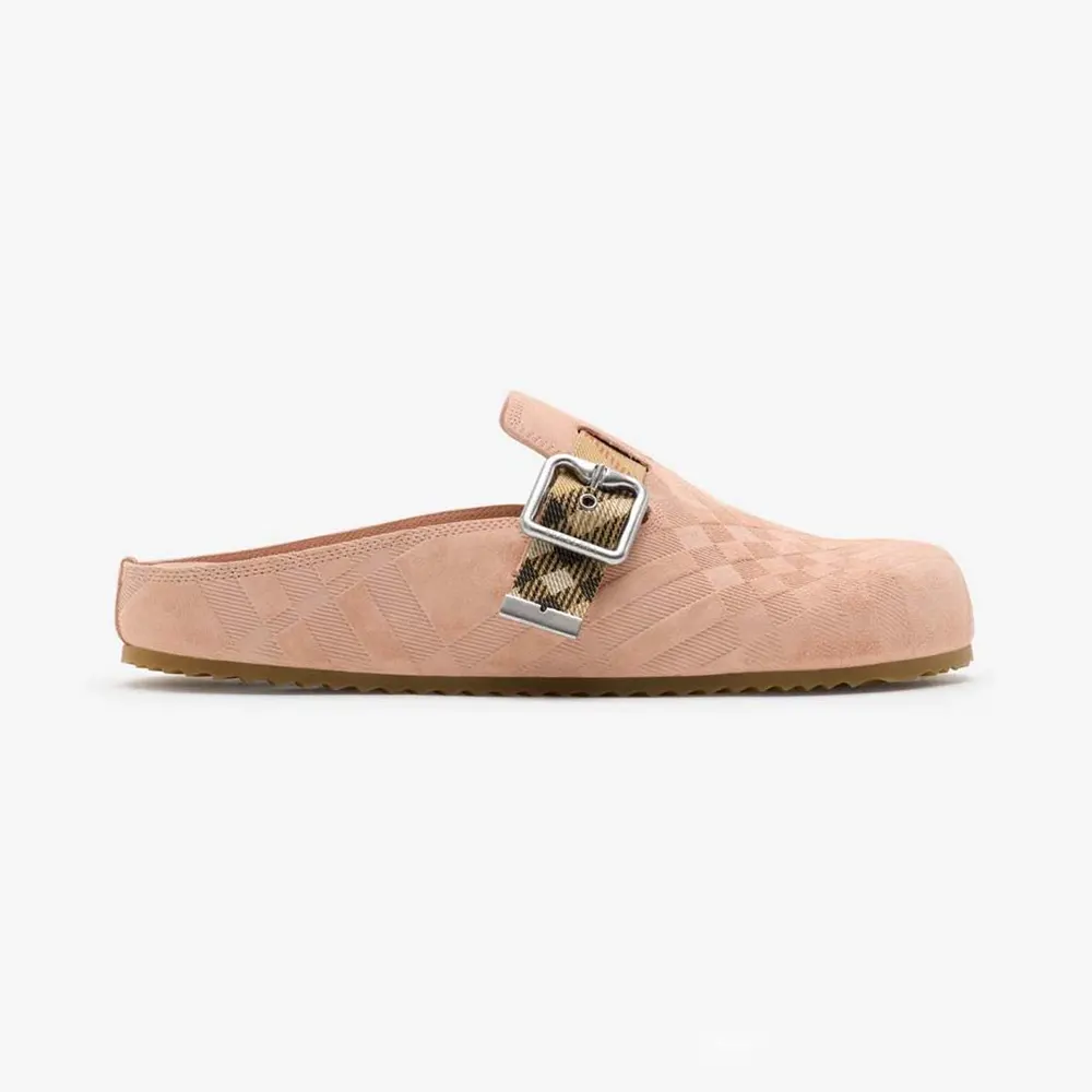 Side view of Burberry Unisex Check Denim Urchin Clogs-Flora Pink