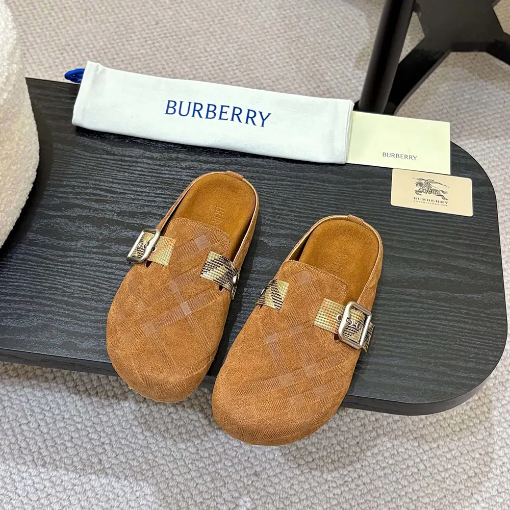 Close-up of Burberry denim upper and jute sole on Unisex Check Denim Urchin Clogs