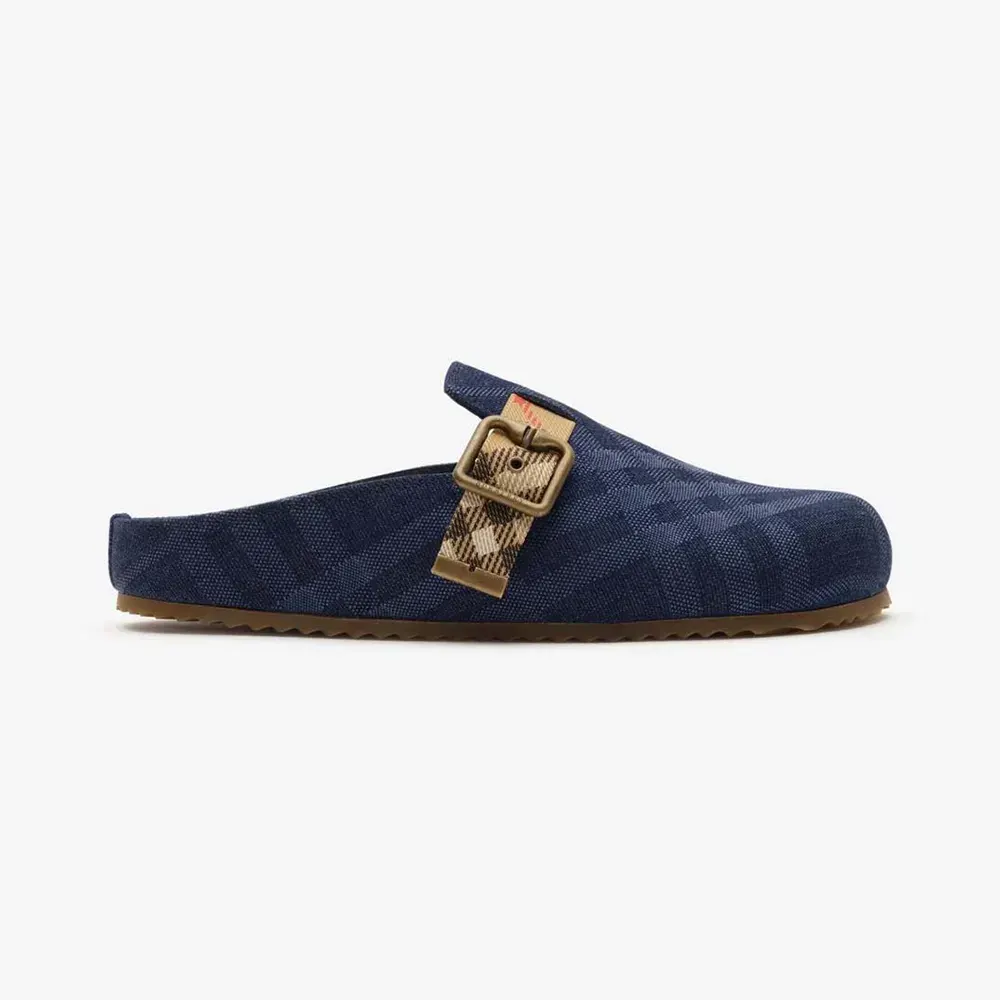 Side view of Burberry Unisex Check Denim Urchin Clogs-Navy showing silhouette