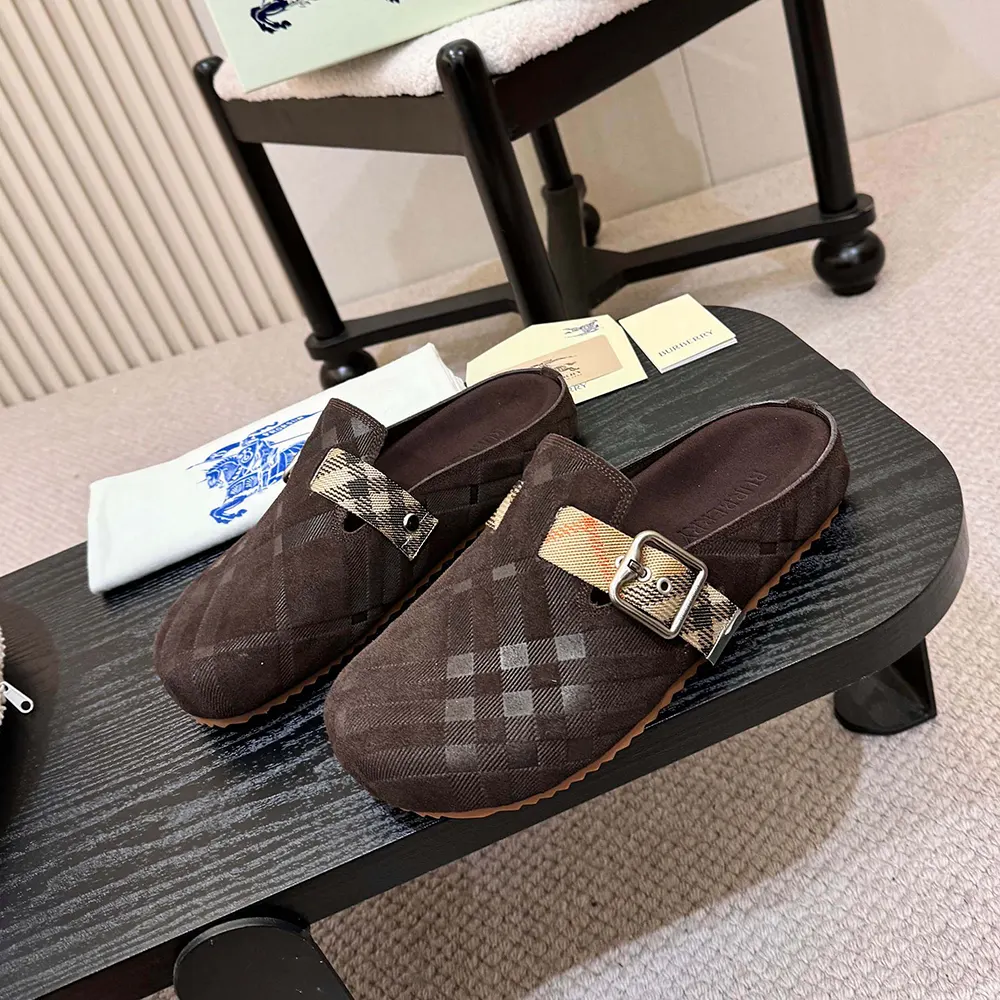 Burberry Unisex Check Denim Urchin Clogs-Snug Brown - image 4
