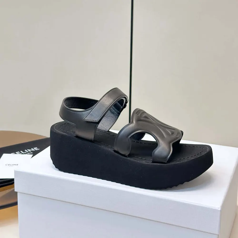 Celine Women Sunny Sandal In Calfskin – Vegetal Tanning-Black - image 7