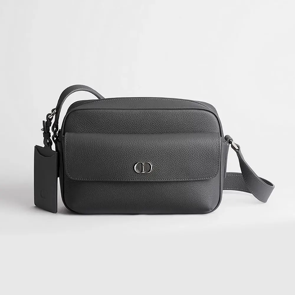 Front view of Dior Men CD Icon Zipped Messenger Bag in black calfskin