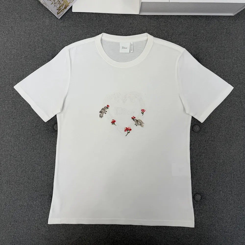 Side angle showing fitted silhouette of Dior Women Dioramour T-Shirt