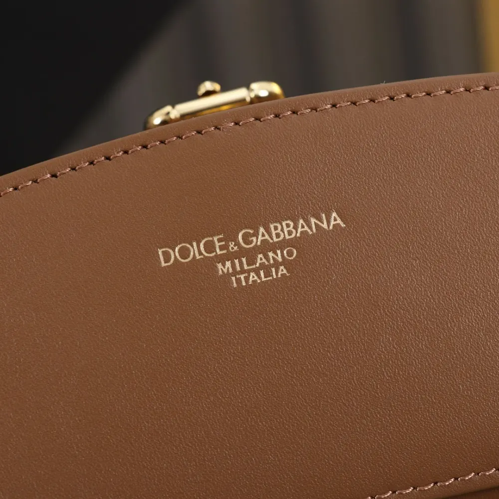 Dolce Gabbana D&G Women Capri Crow’S Nest-Brown - image 10
