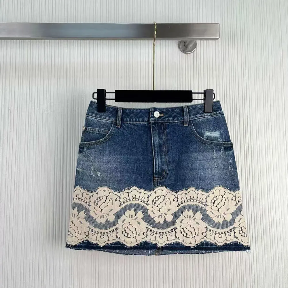Close-up on lace trim detailing of Dolce Gabbana D&G Women Denim Skirt