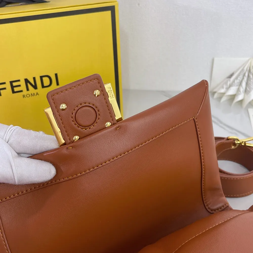Fendi Women Mamma Baguette Medium Sienna Brown Nappa Leather Bag - image 10