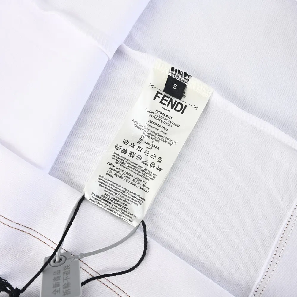 Fendi Women White Cotton T-shirt - image 13