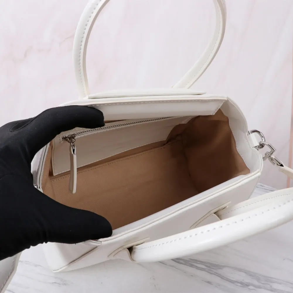 Givenchy Women Small Antigona Bag in Box Leather-White - image 10