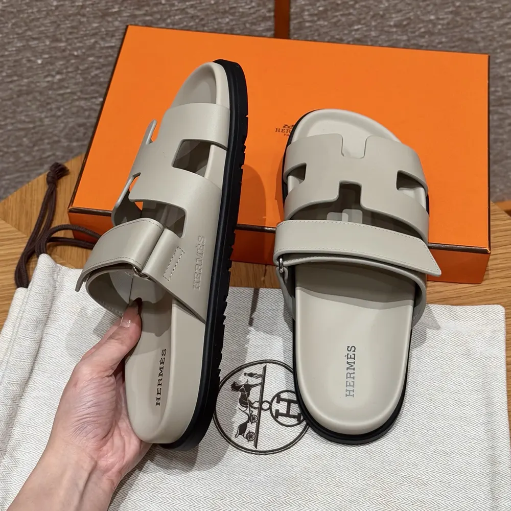 Hermes Unisex Chypre Sandal-Beige Nomade - image 7