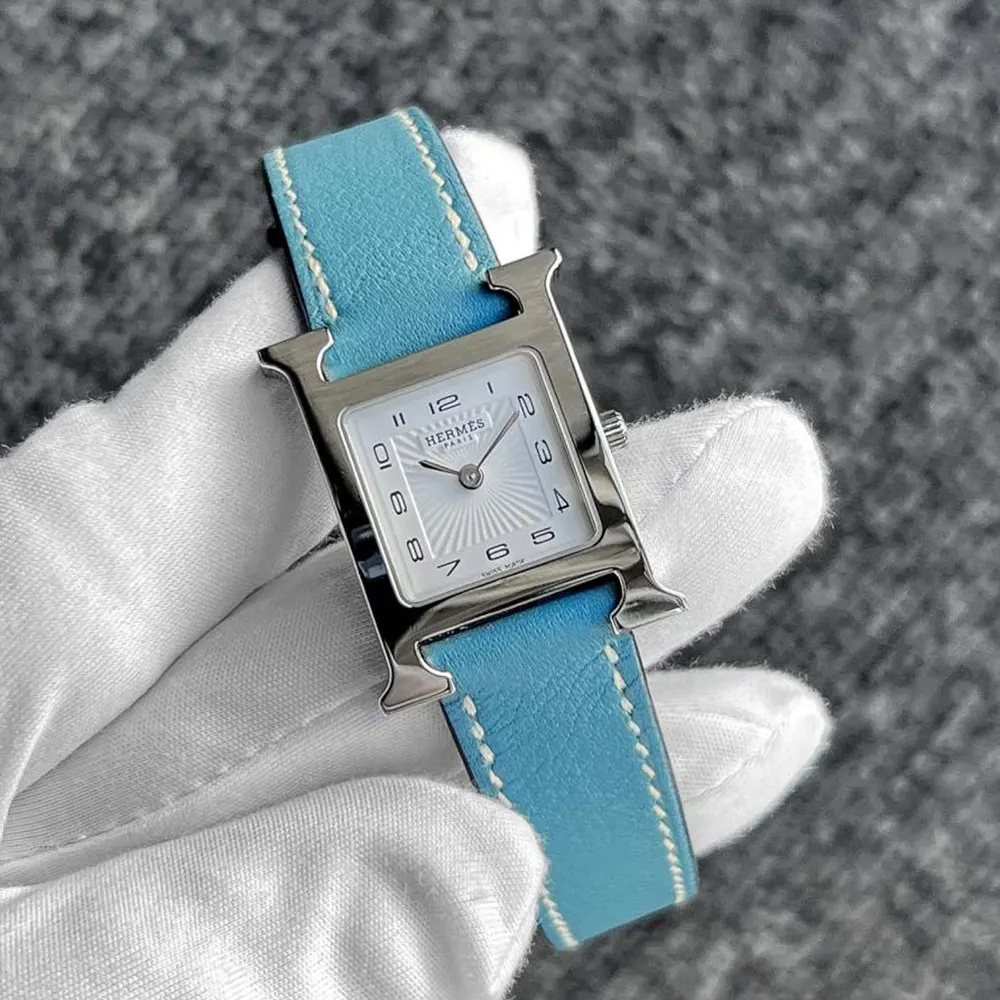 Hermes Women Heure H Watch Small Model 25 mm-Blue - image 10