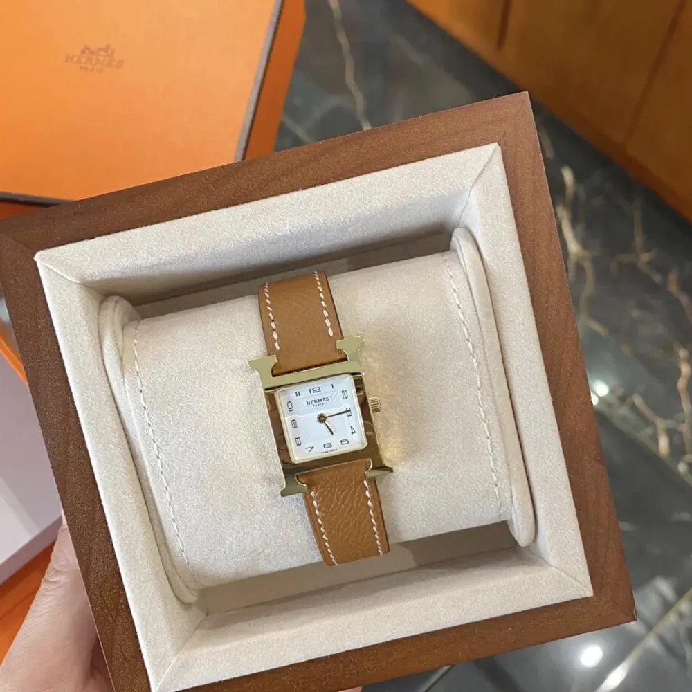 Hermes Women Heure H Watch Mini Model 21 mm-Brown - image 4