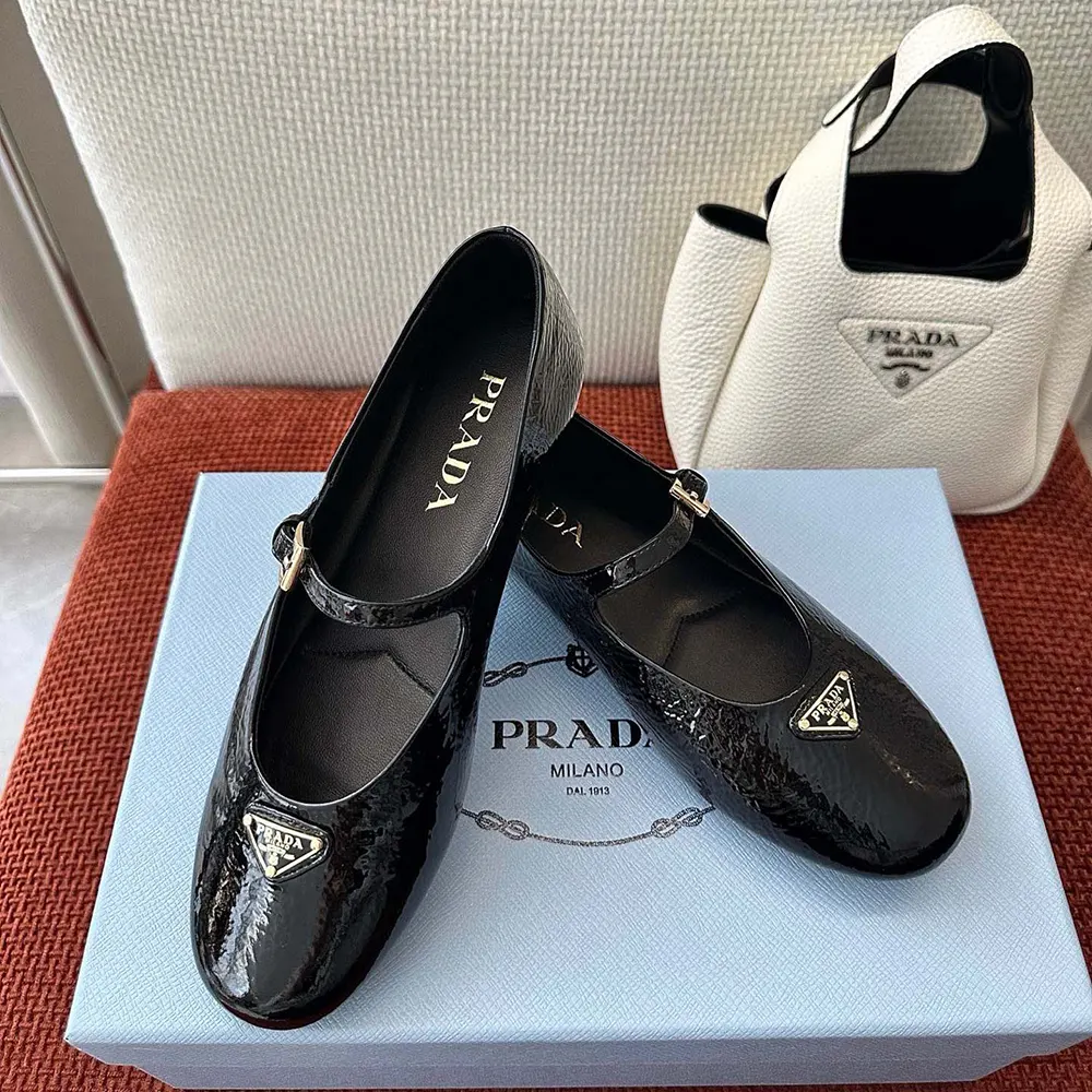 Top-down view of Prada Women Naplak Patent Leather Ballerinas-Black slip-on design
